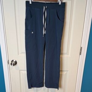 Figs Women's Dark Harbor Kade Cargo Scrub Pants